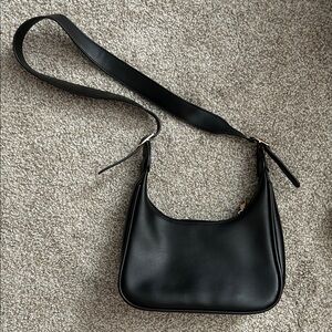 Elegant Black Shoulder Bag